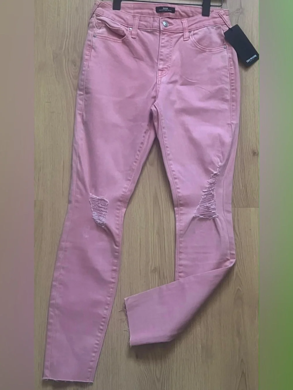 True Religion Pink Skinny Ripped Jeans - Picture 4 of 5